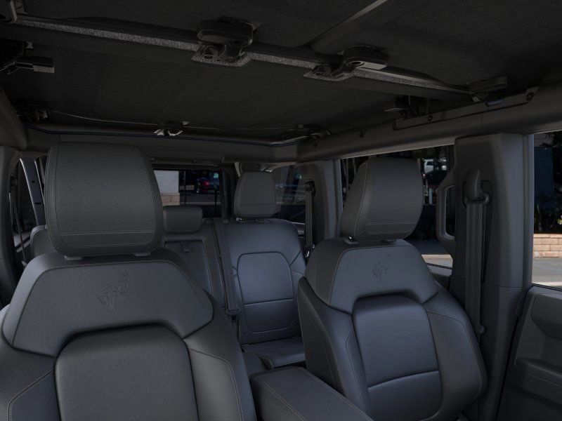 New 2025 Ford Bronco Badlands image 12