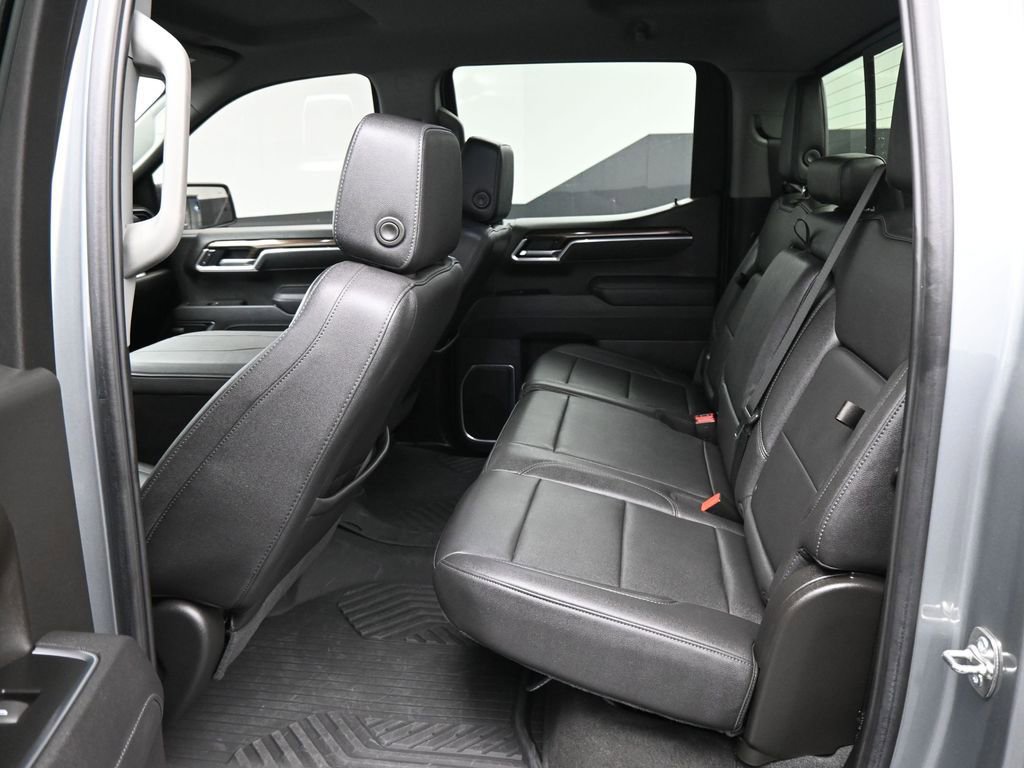 Used 2025 Chevrolet Silverado 1500 RST image 10