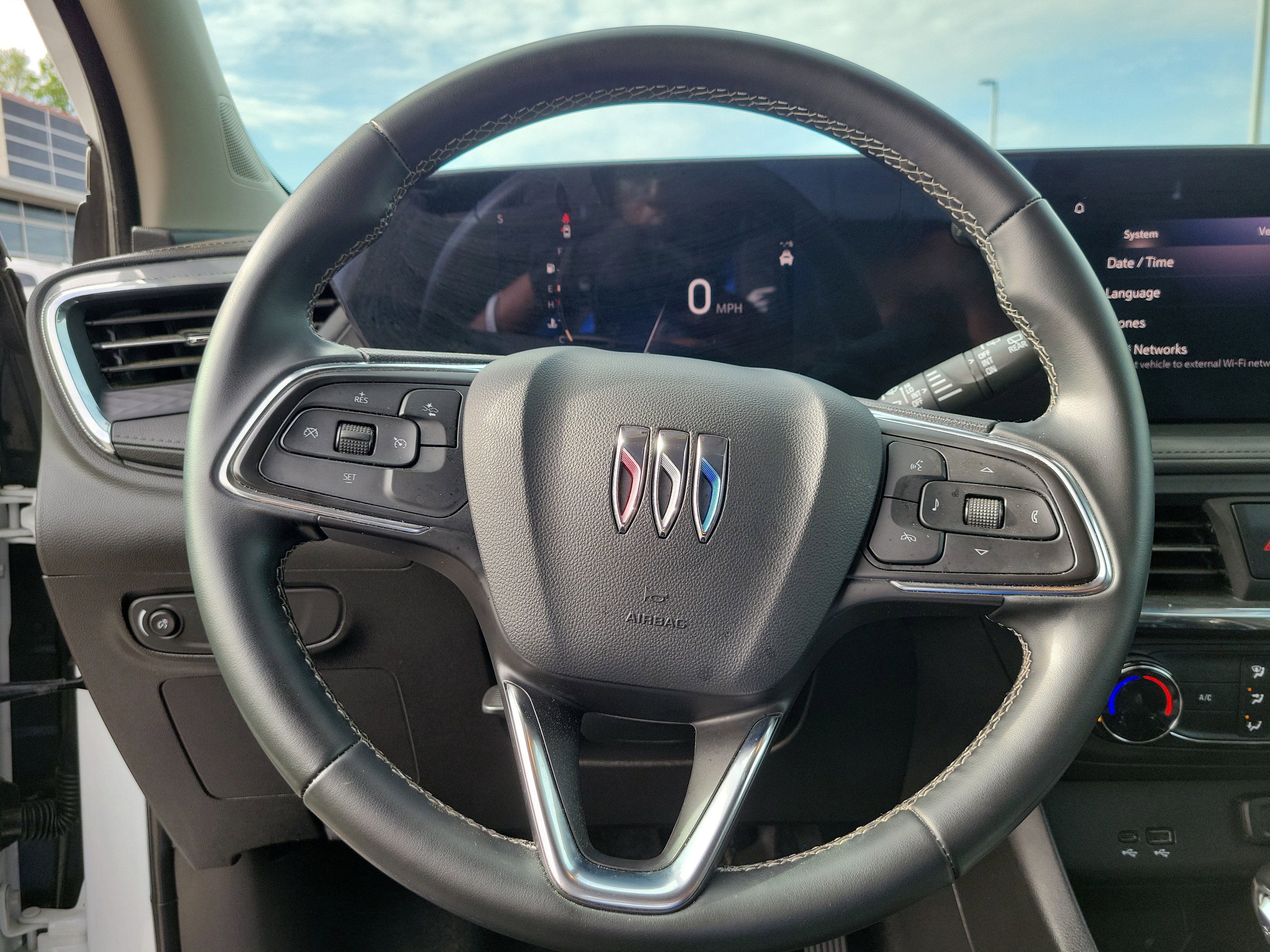 Used 2025 Buick Encore GX Preferred image 21