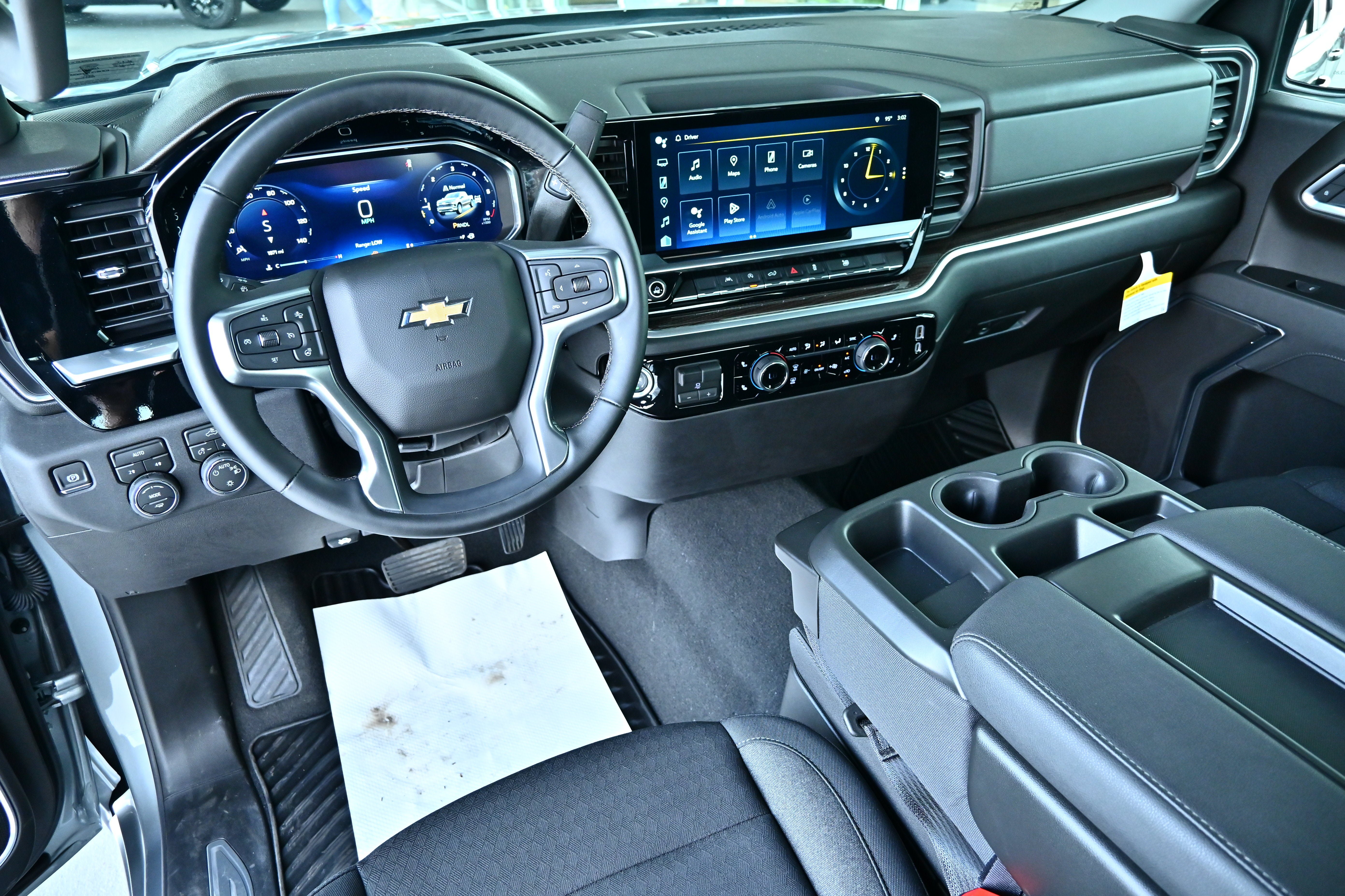 Used 2026 Chevrolet Silverado 1500 LT AWD/4WD image 22