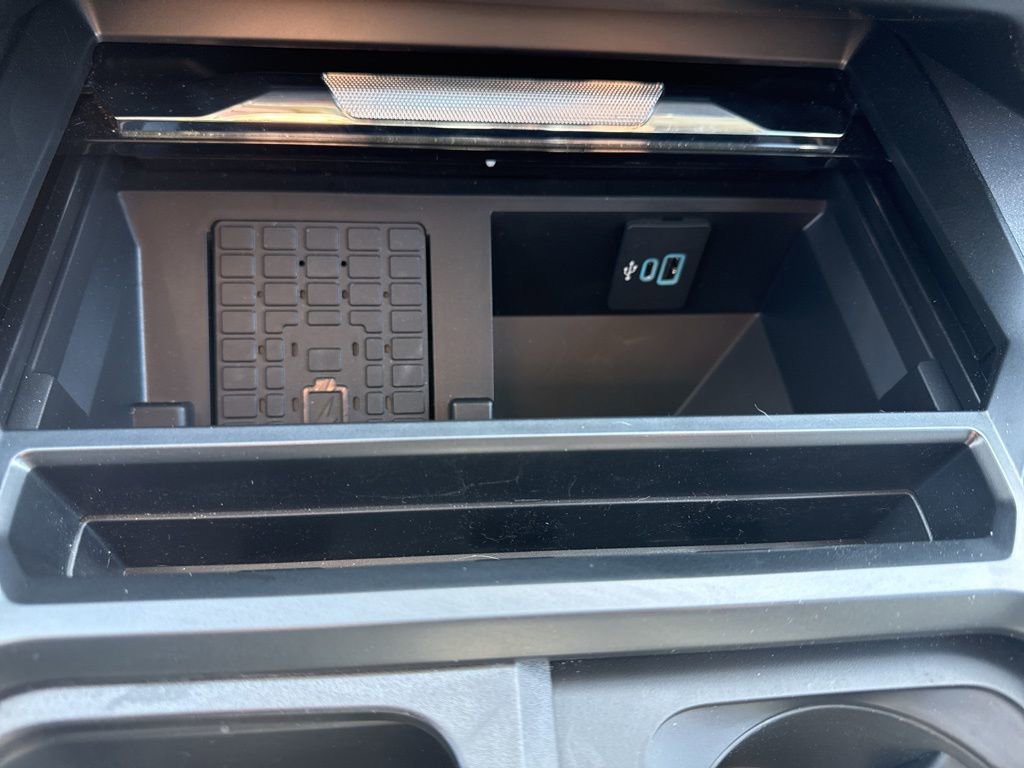 Used 2025 Ford F450 Lariat w/ Lariat Ultimate Package AWD/4WD image 22