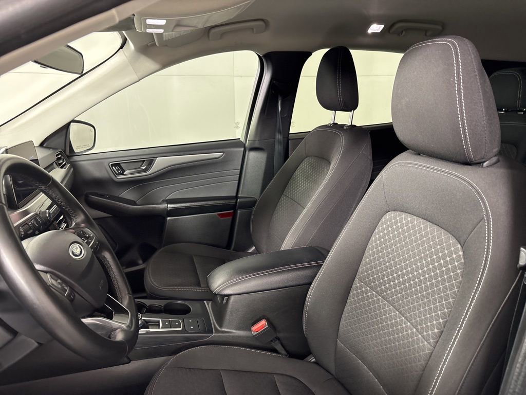 Used 2024 Ford Escape Active FWD image 25