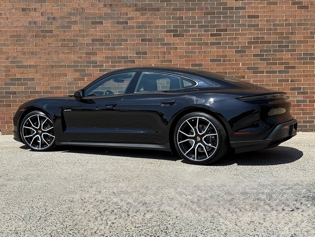 New 2025 Porsche Taycan image 3