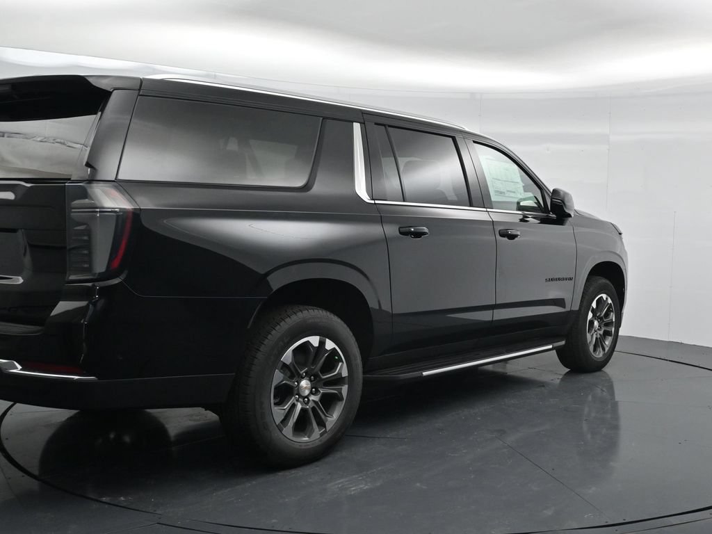 New 2026 Chevrolet Suburban LT w/ Comfort Package RWD image 7