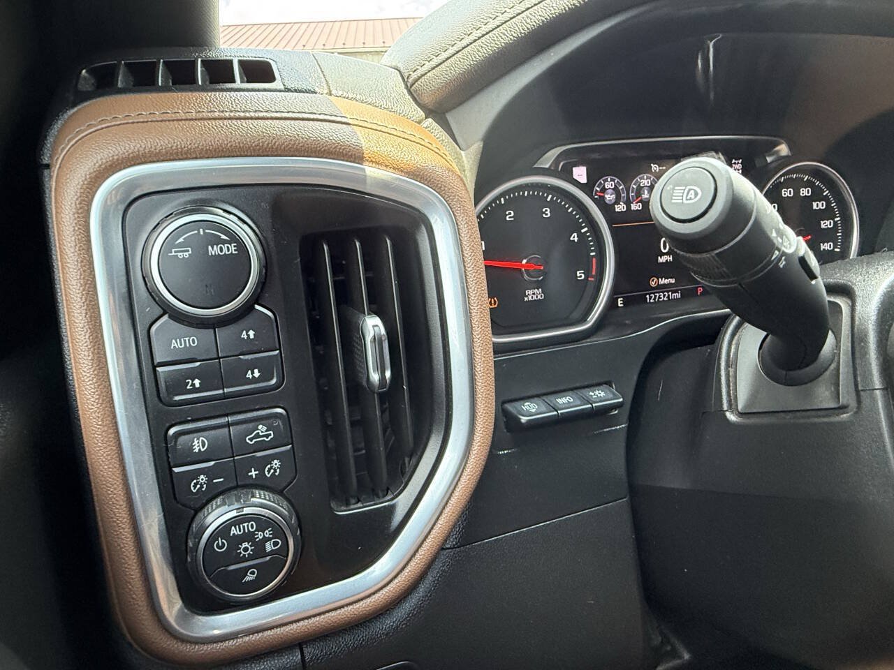 Used 2020 Chevrolet Silverado 2500 High Country AWD/4WD image 17