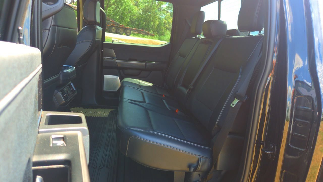 Used 2024 Ford F150 Lariat w/ Equipment Group 502A High AWD/4WD image 12
