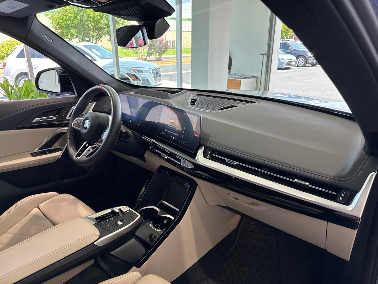 Used 2025 BMW X1 M35i w/ Premium Package AWD/4WD image 46