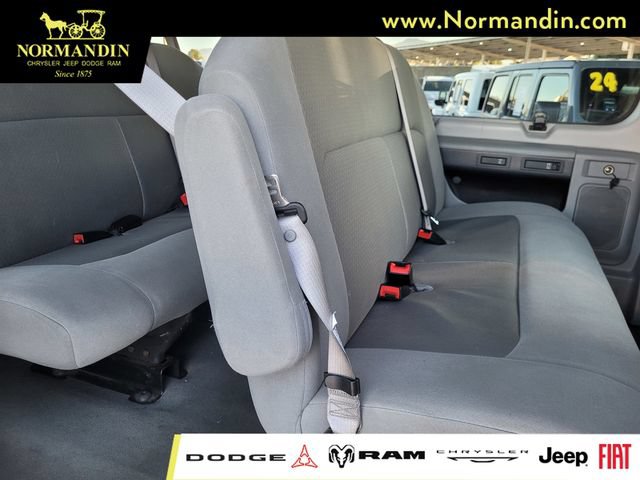Used 2008 Ford E-350 and Econoline 350 XL RWD image 16