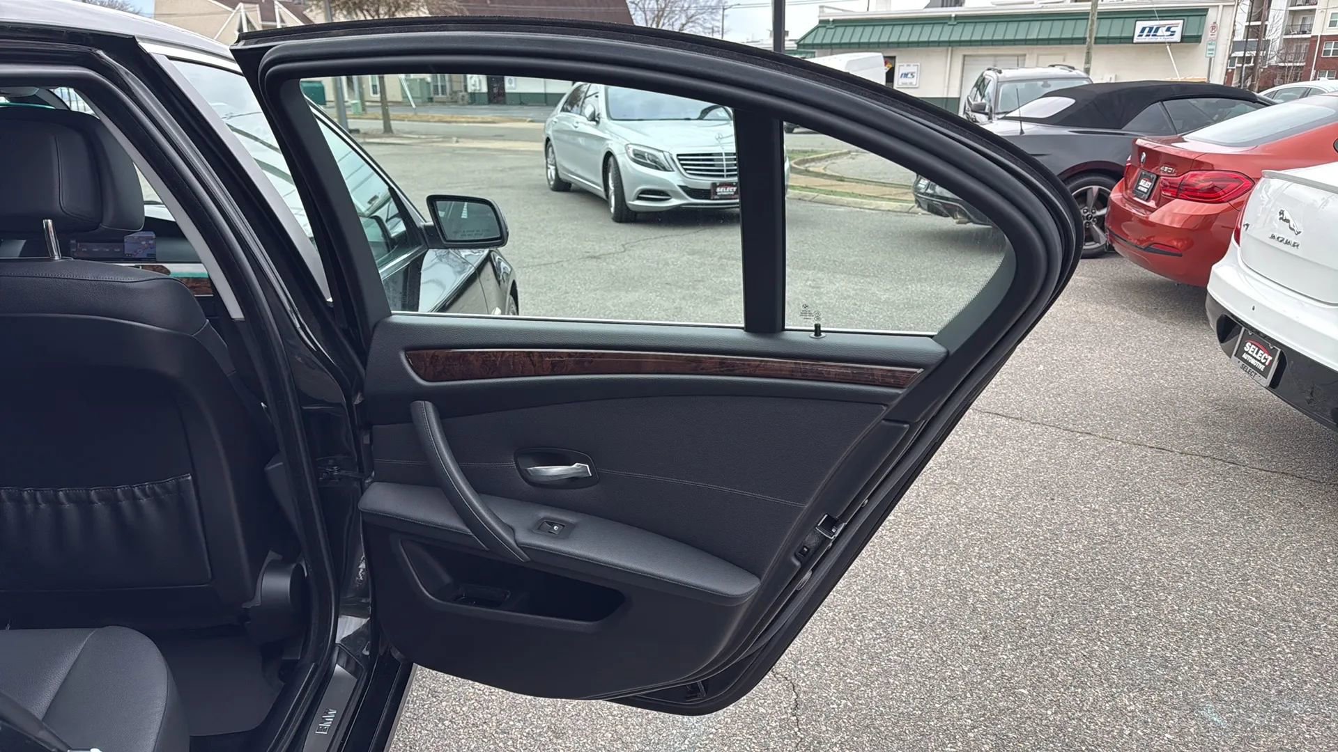 Used 2009 BMW 535i Sedan image 16