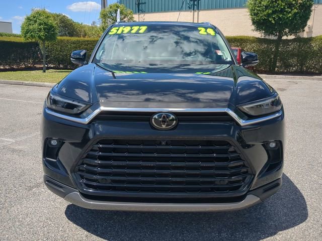Certified 2024 Toyota Grand Highlander Platinum AWD/4WD image 9