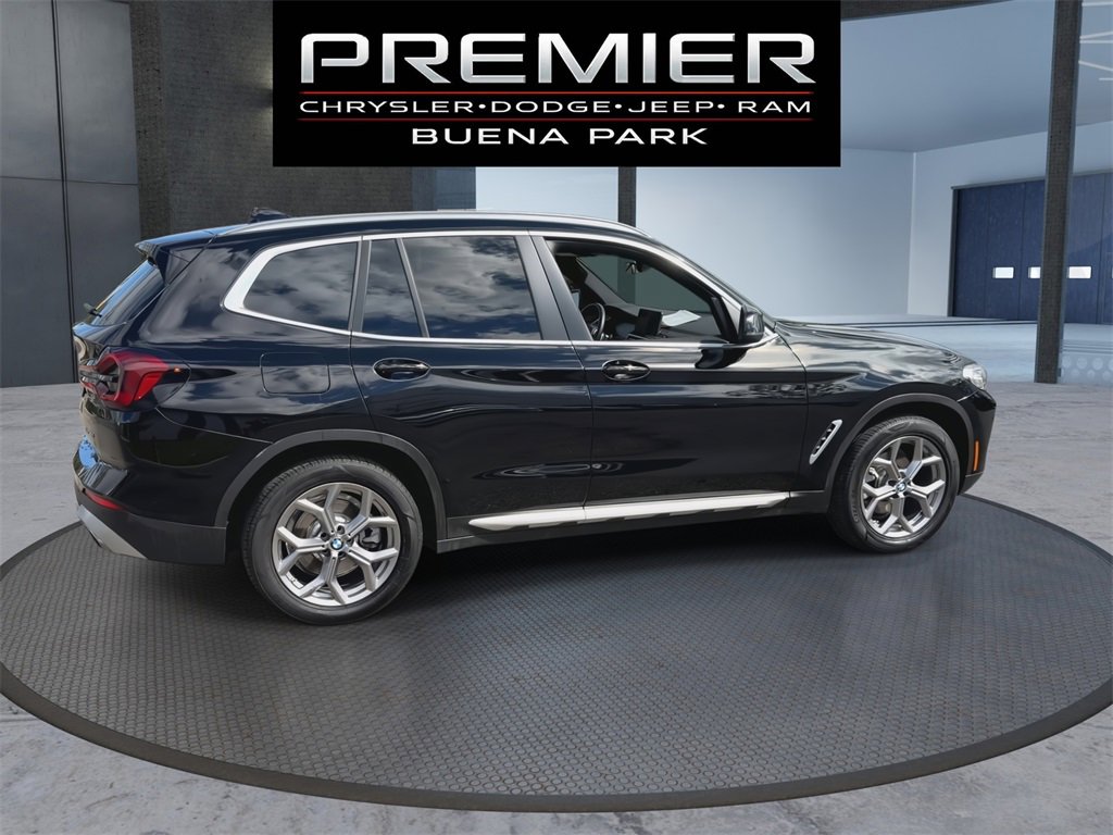 Used 2024 BMW X3 xDrive30i w/ Premium Essential Package image 8