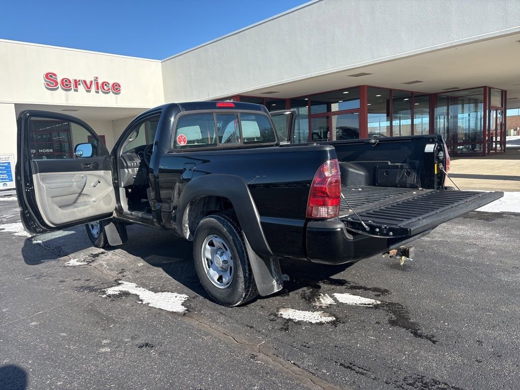Used 2014 Toyota Tacoma 4x4 Regular Cab image 19