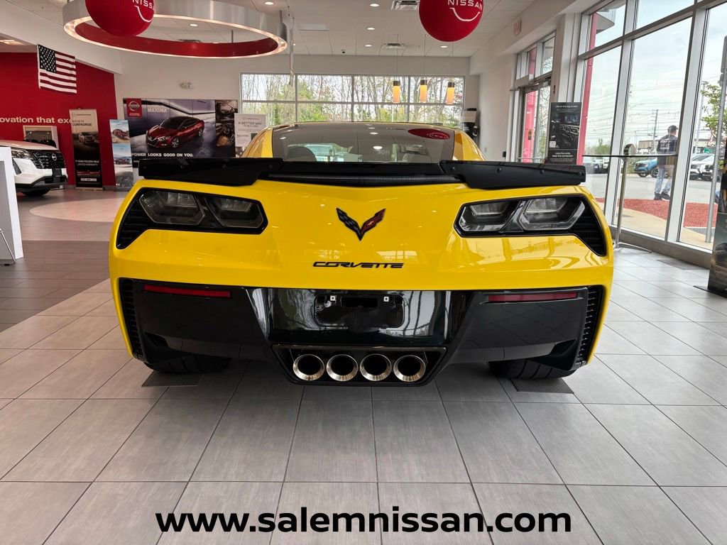 Used 2016 Chevrolet Corvette Z06 w/ 3LZ Preferred Equipment Group RWD image 6