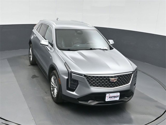Used 2024 Cadillac XT4 Premium Luxury image 37