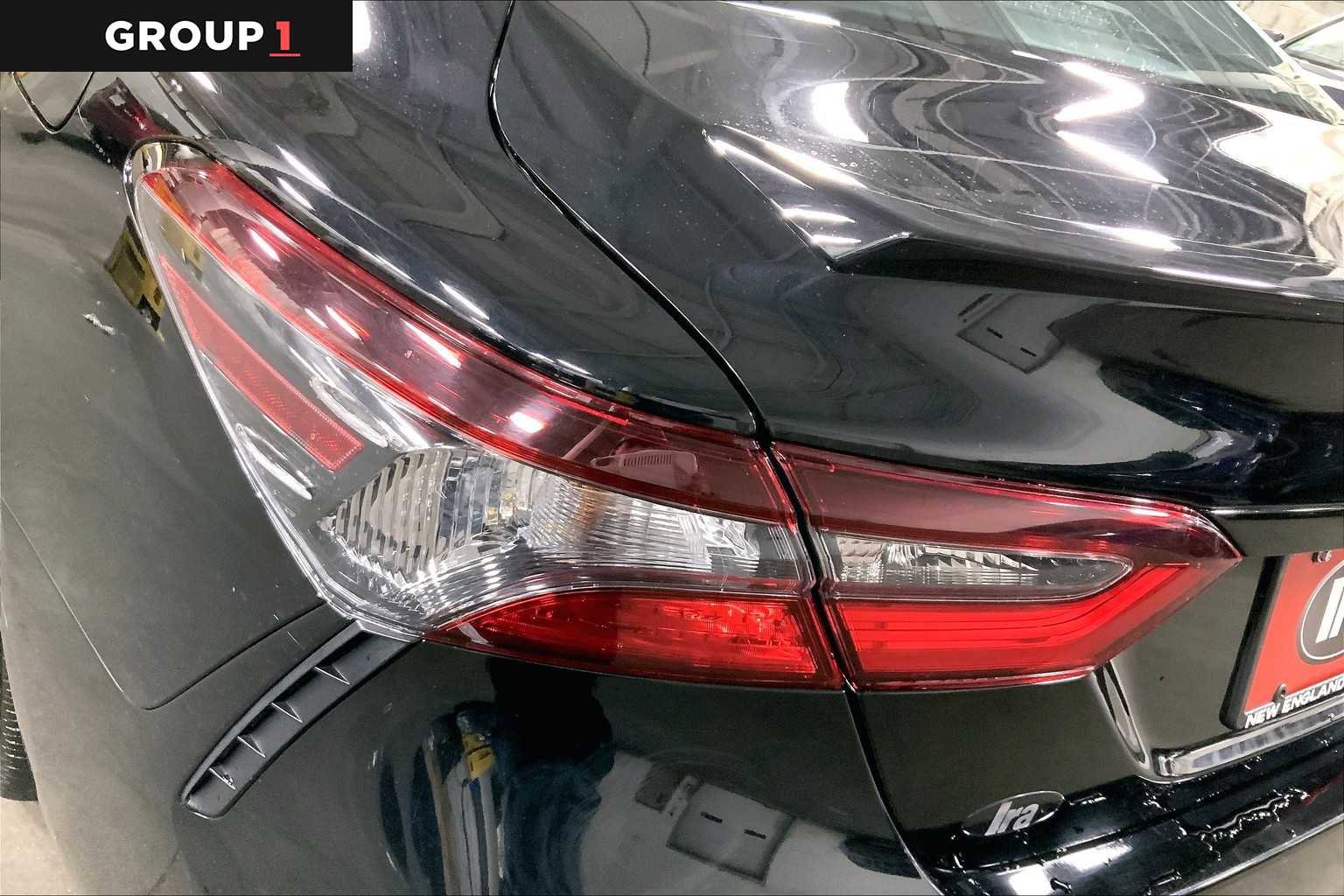 Used 2021 Toyota Camry SE w/ Cold Weather Package image 28