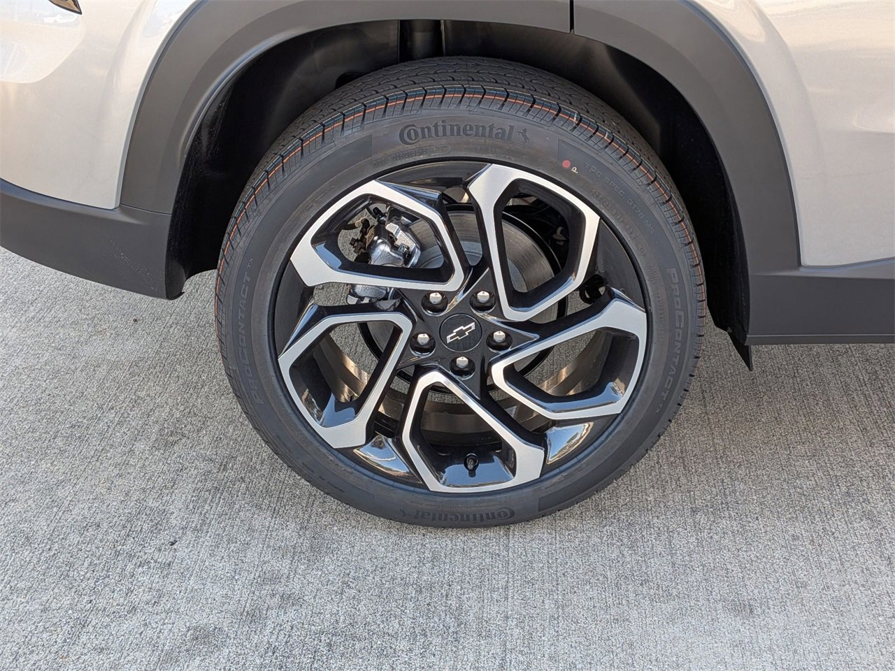 New 2026 Chevrolet Trax RS w/ Driver Confidence Package image 26