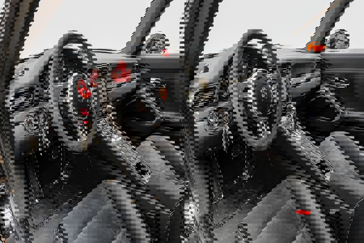 Used 2014 Porsche 911 GT3 w/ Sound Package Plus image 3