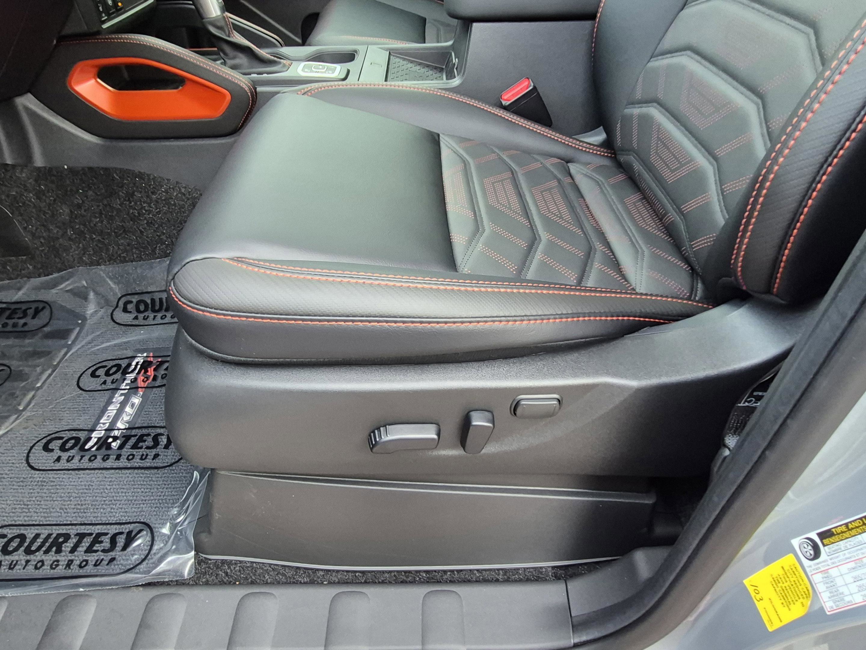 New 2026 Nissan Frontier PRO-4X w/ Pro Premium Package AWD/4WD image 21