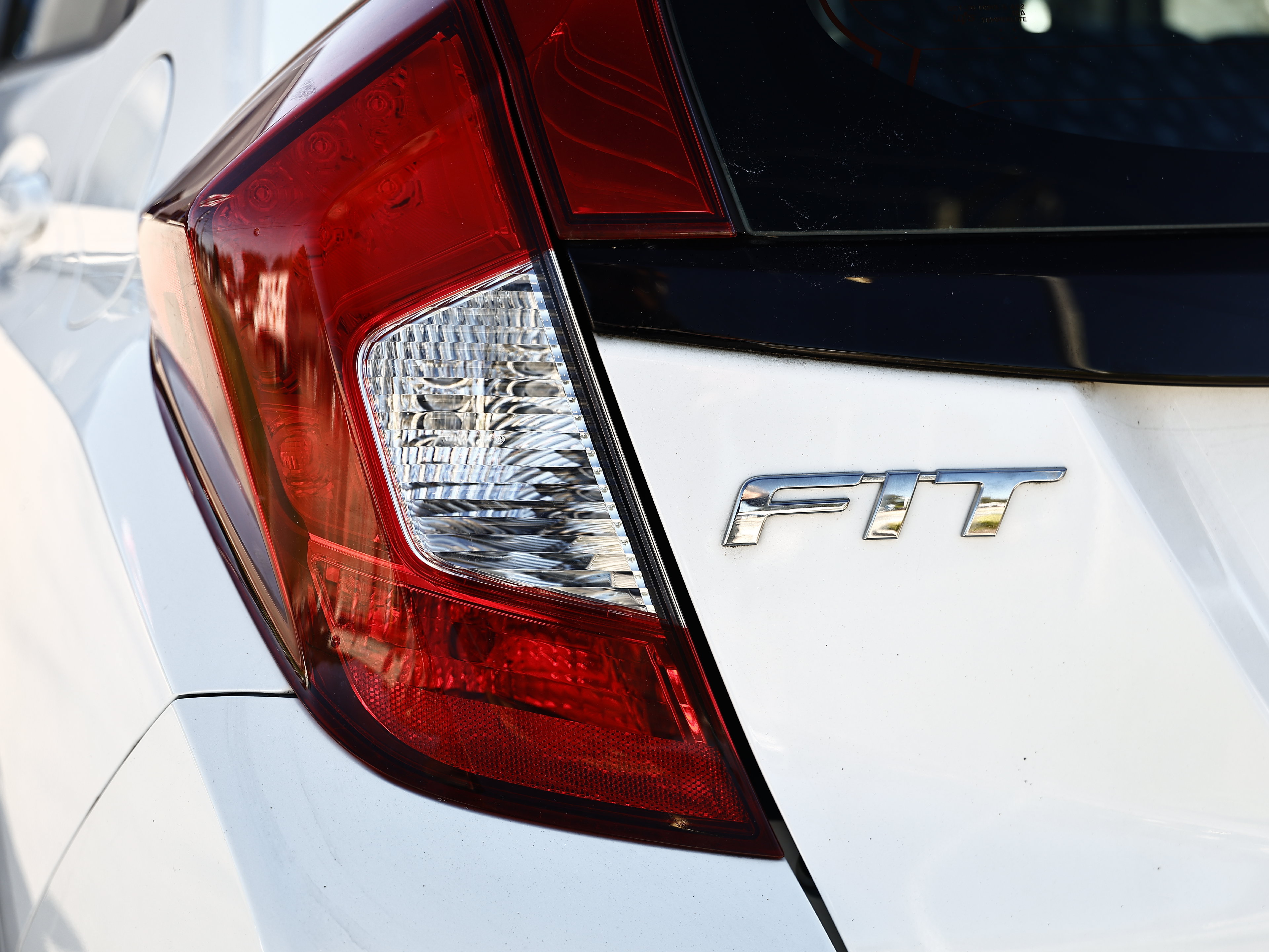 Used 2017 Honda Fit LX image 5