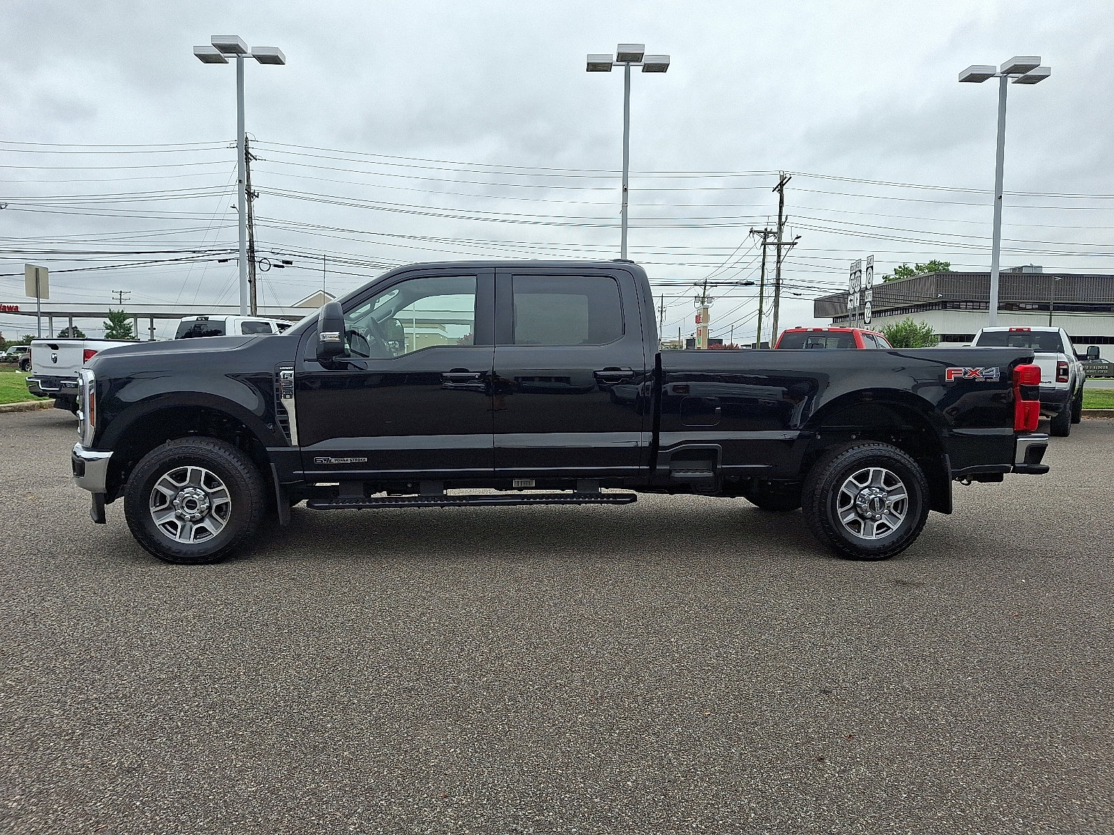 Certified 2025 Ford F350 Lariat image 6