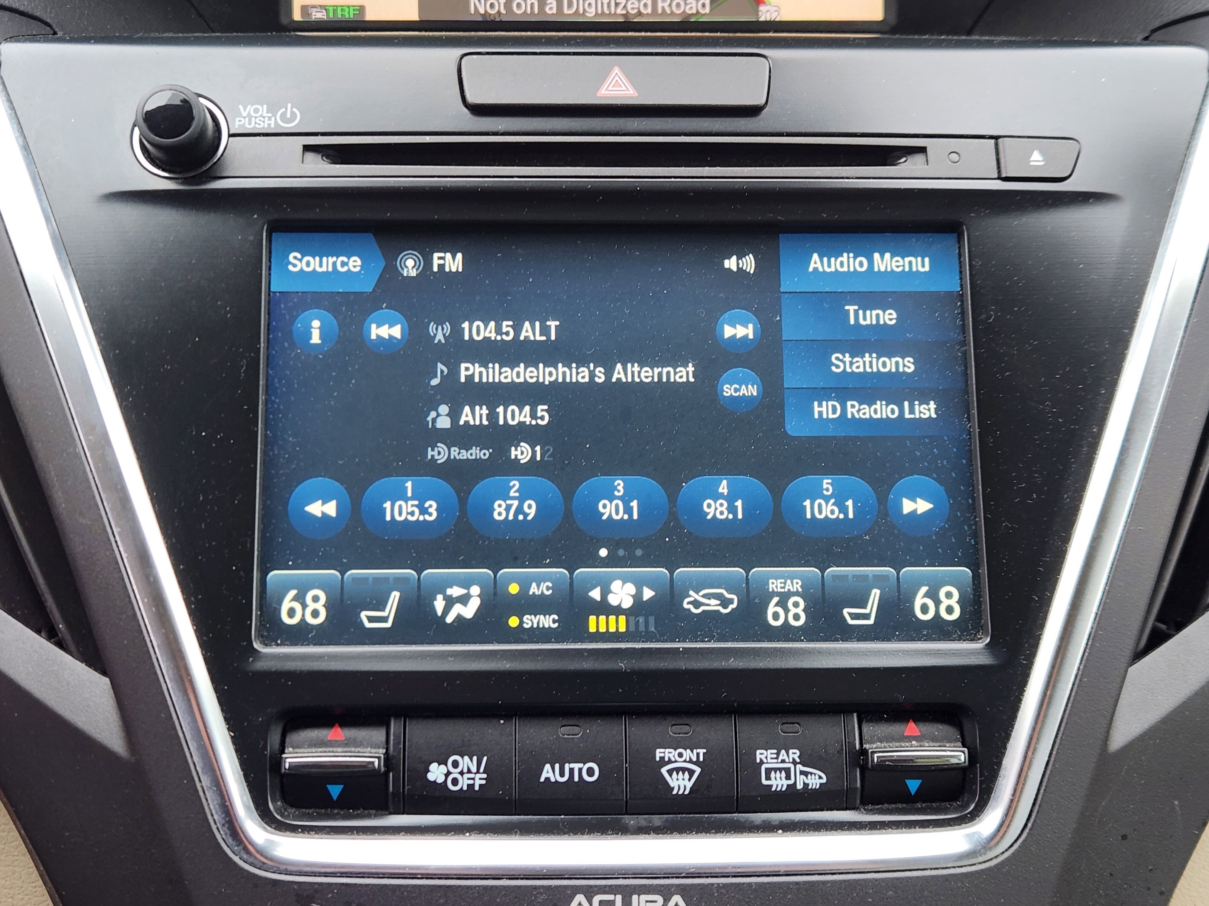 Used 2019 Acura MDX SH-AWD w/ Technology Package image 11