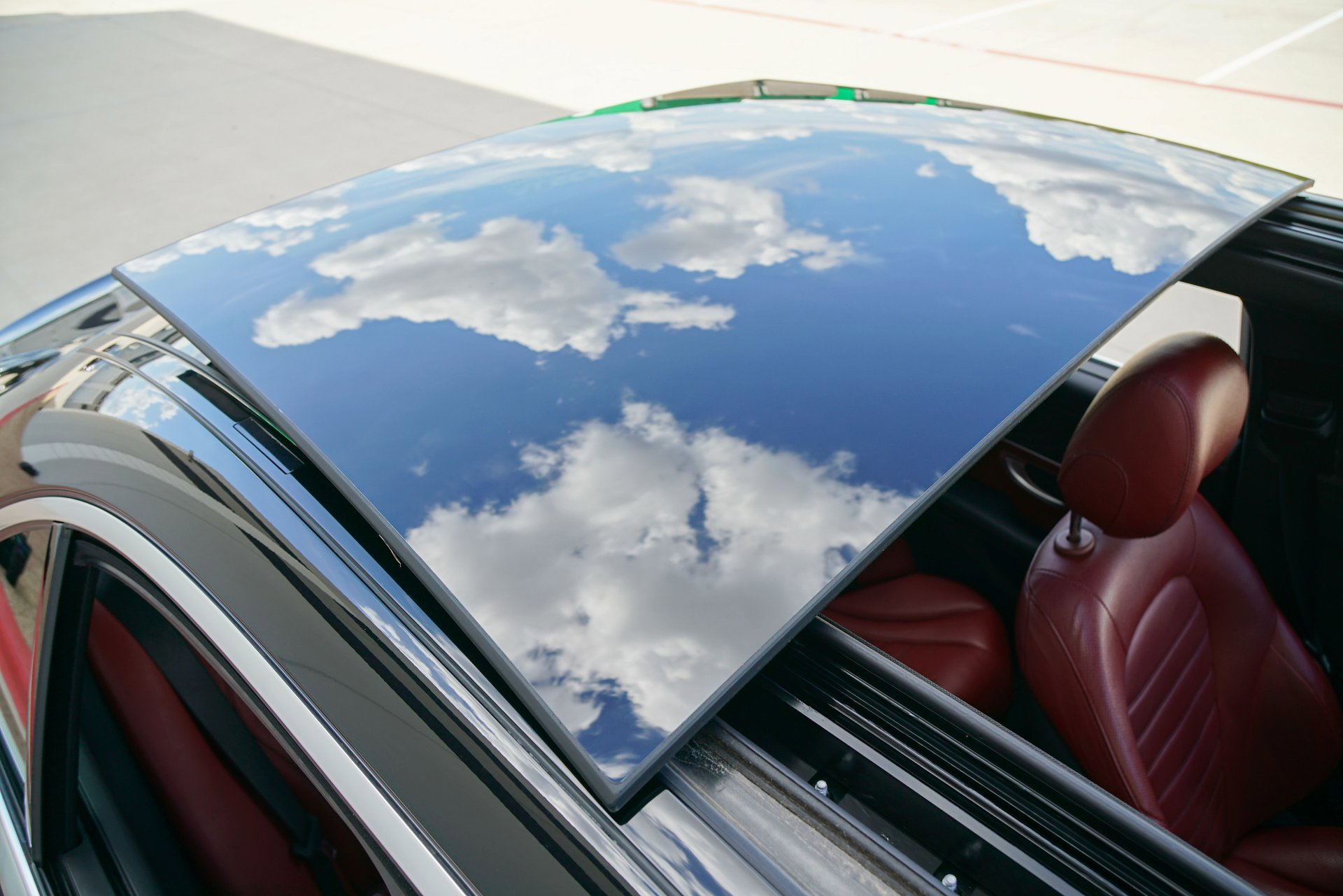 Used 2015 Mercedes-Benz C 400 4MATIC image 16