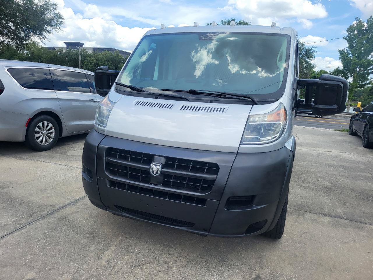 Used 2017 RAM ProMaster 1500 w/ Interior Convenience Group FWD image 2