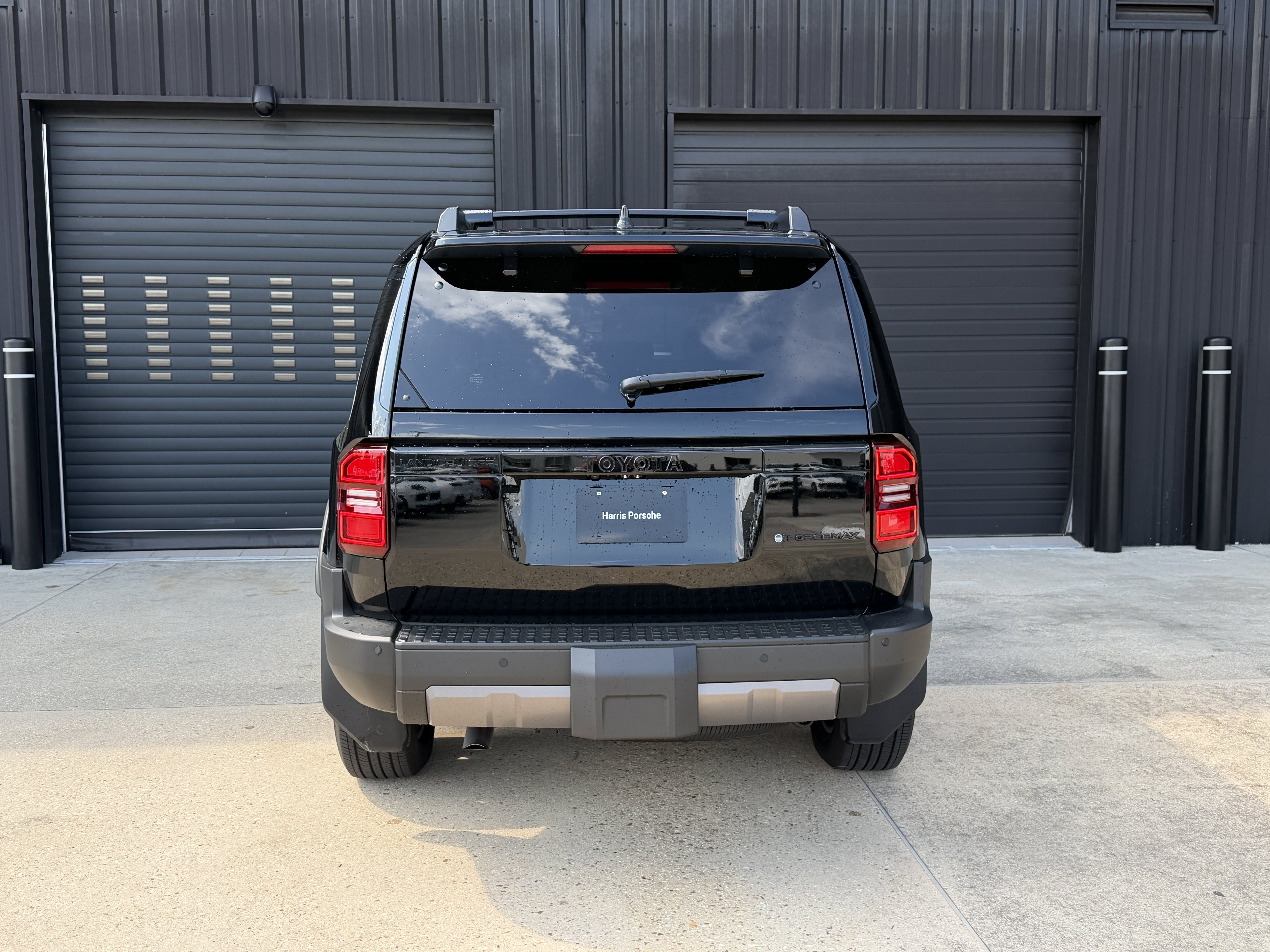 Used 2027 Toyota Land Cruiser w/ Premium Package AWD/4WD image 4