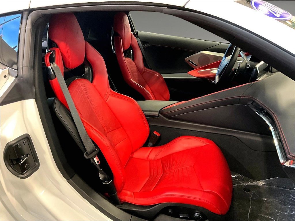 Used 2020 Chevrolet Corvette Stingray Preferred Cpe w/ 2LT Preferred Equipment Group RWD image 11