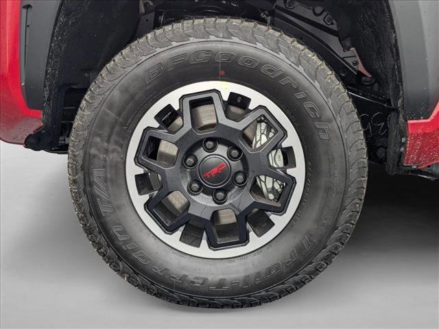 New 2025 Toyota Tacoma TRD Off-Road image 10
