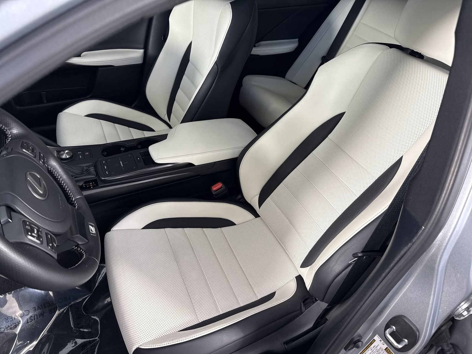 Used 2025 Lexus IS 350 F Sport w/ Accessory Package 2 AWD/4WD image 20