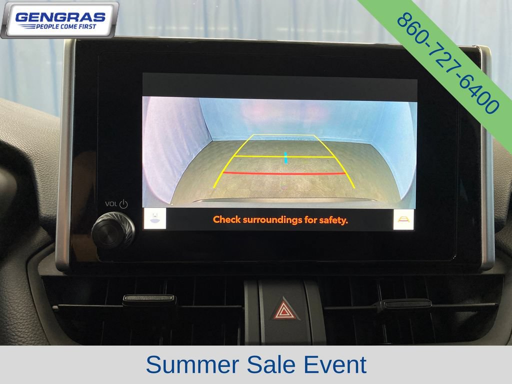 Used 2025 Toyota RAV4 XLE AWD/4WD image 18