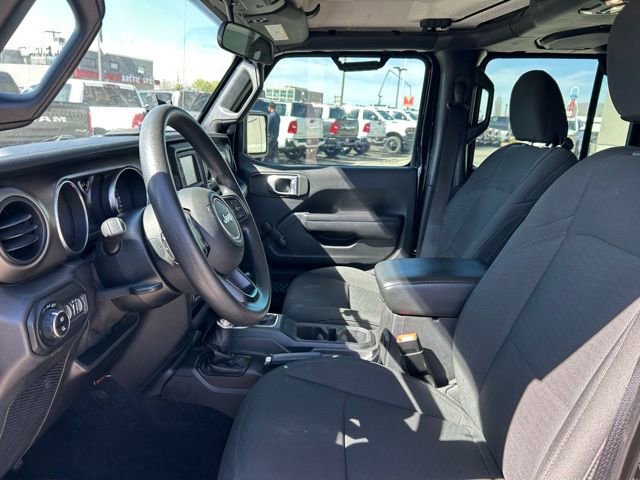 Used 2020 Jeep Gladiator Sport w/ Trailer Tow Package image 26