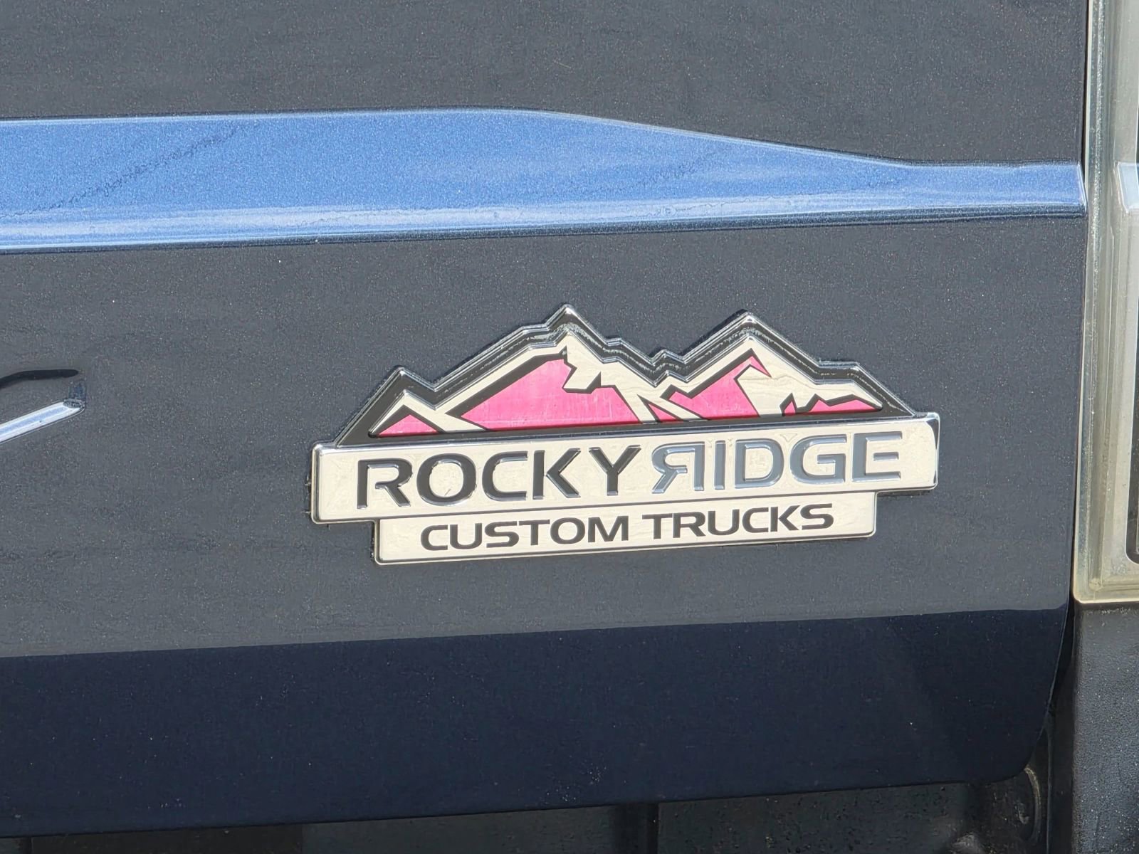 Used 2018 Ford F250 Lariat w/ Lariat Ultimate Package image 42