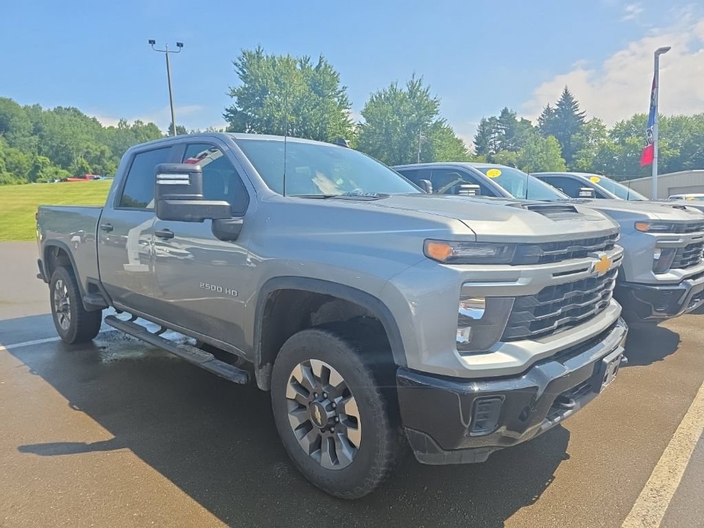 Used 2024 Chevrolet Silverado 2500 Custom w/ Custom Convenience Package AWD/4WD image 5