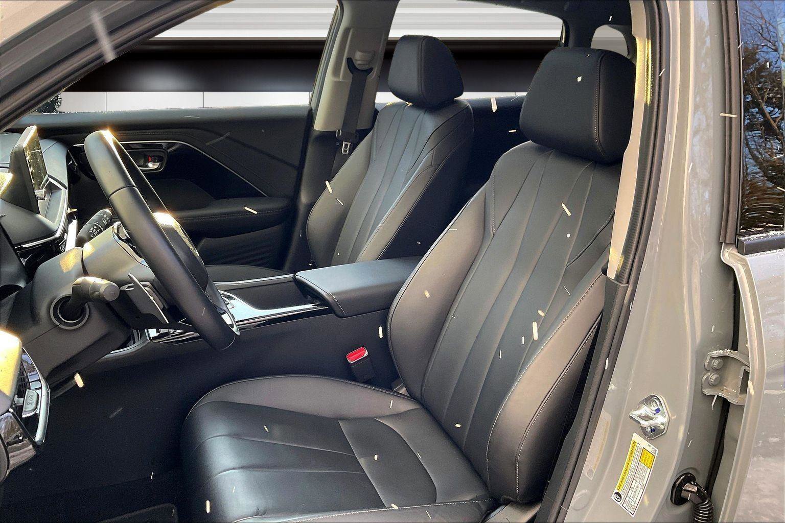 Certified 2025 Acura ADX FWD image 27