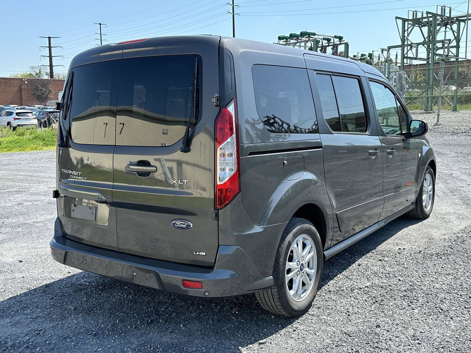 Used 2020 Ford Transit Connect XLT FWD image 8