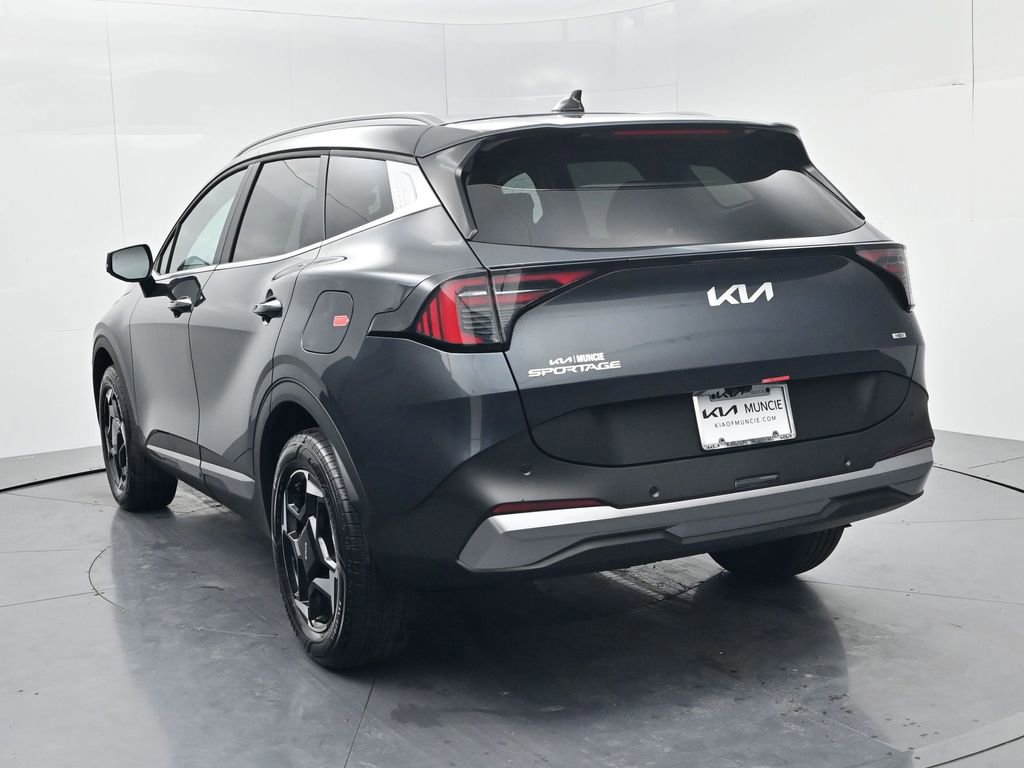 New 2026 Kia Sportage EX image 6