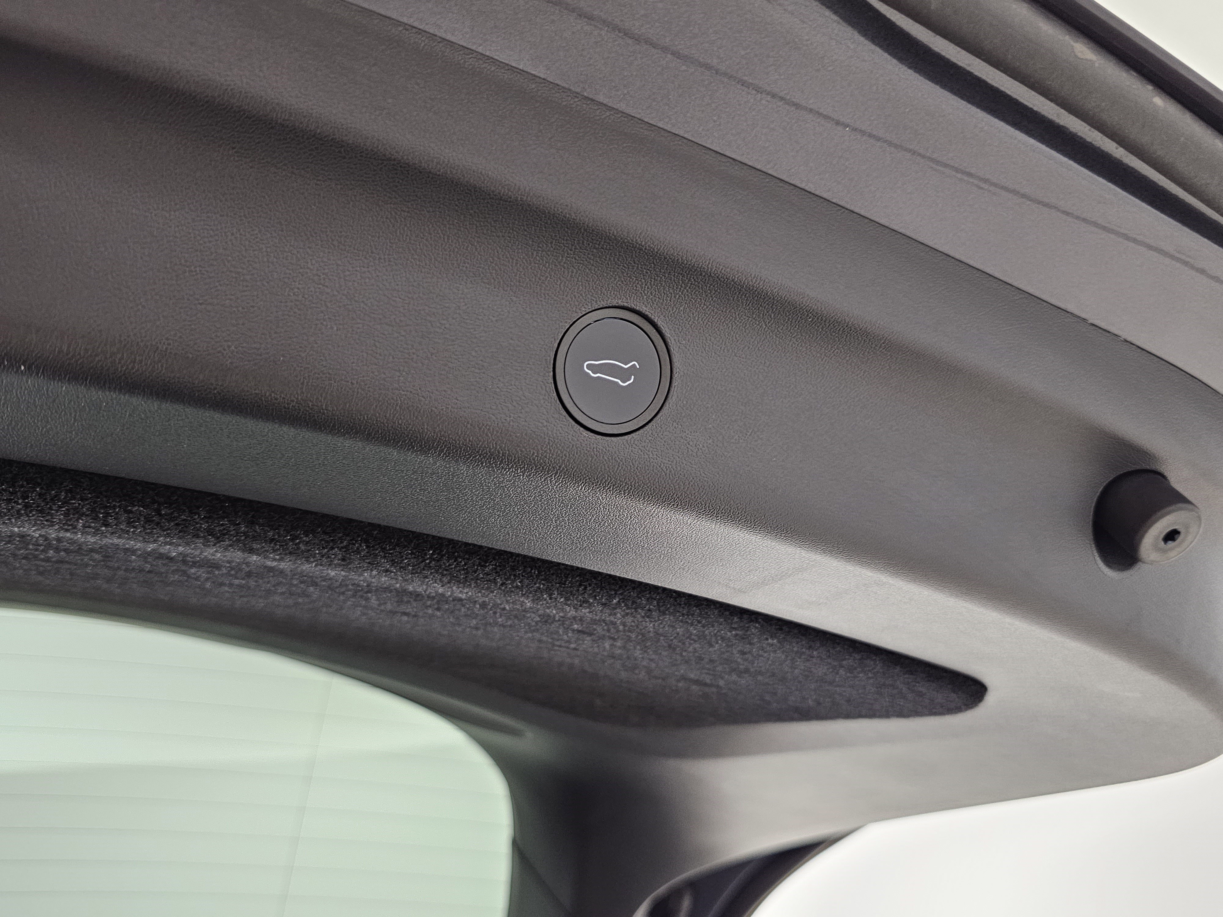 Used 2022 Tesla Model Y Performance image 23