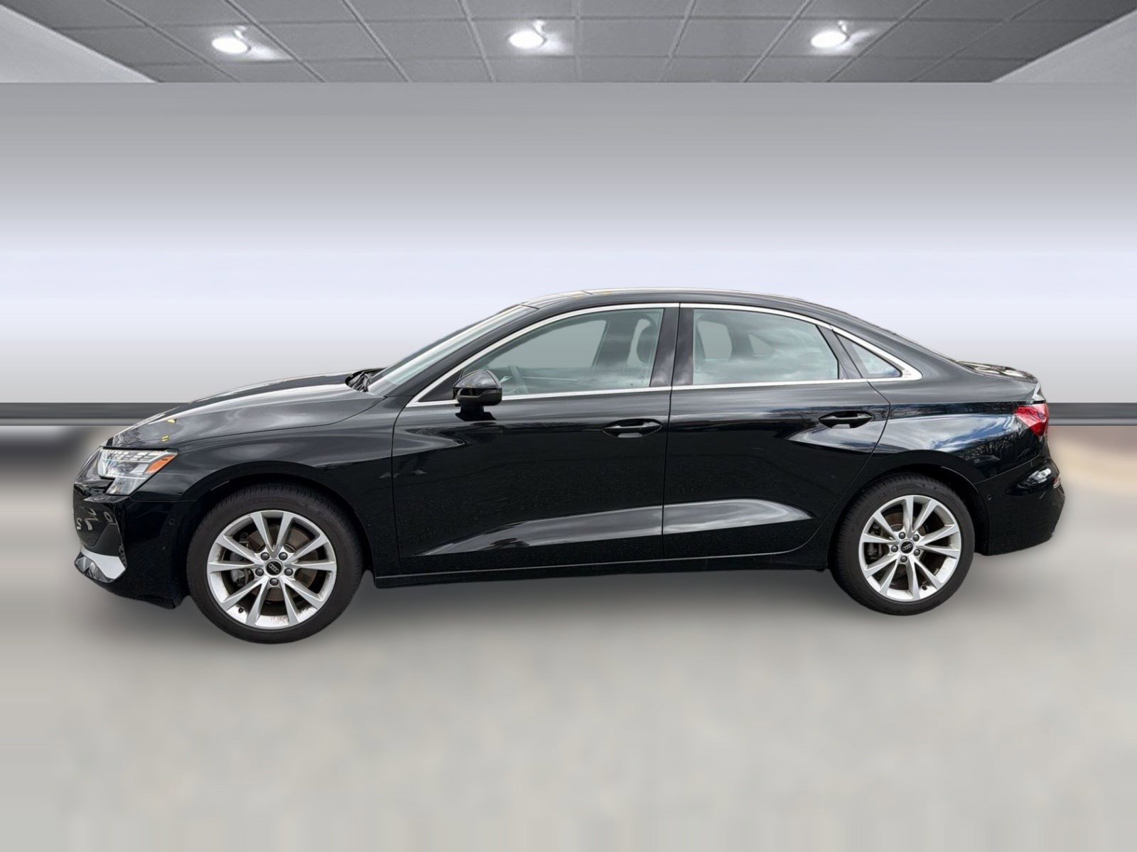 Used 2025 Audi A3 2.0T Premium w/ Convenience Package image 2