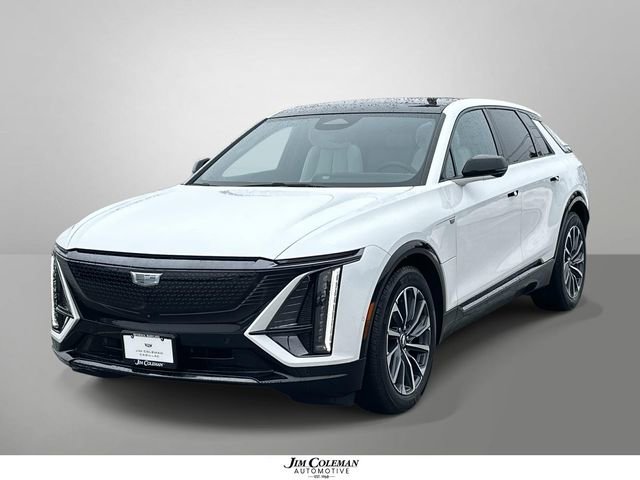 Used 2025 Cadillac Lyriq Sport image 1