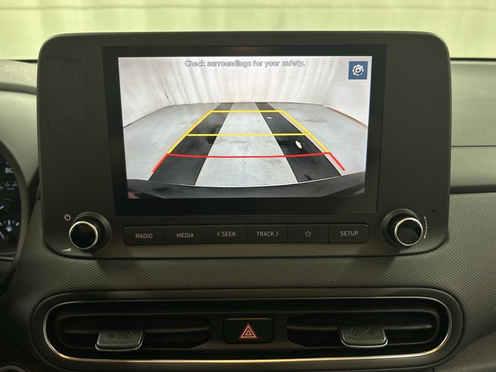 Used 2023 Hyundai Kona SEL AWD/4WD image 15
