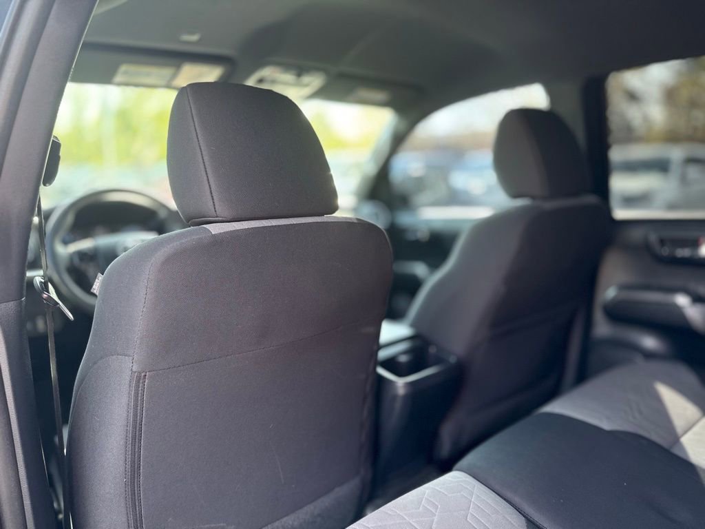 Used 2020 Toyota Tacoma TRD Off-Road image 17