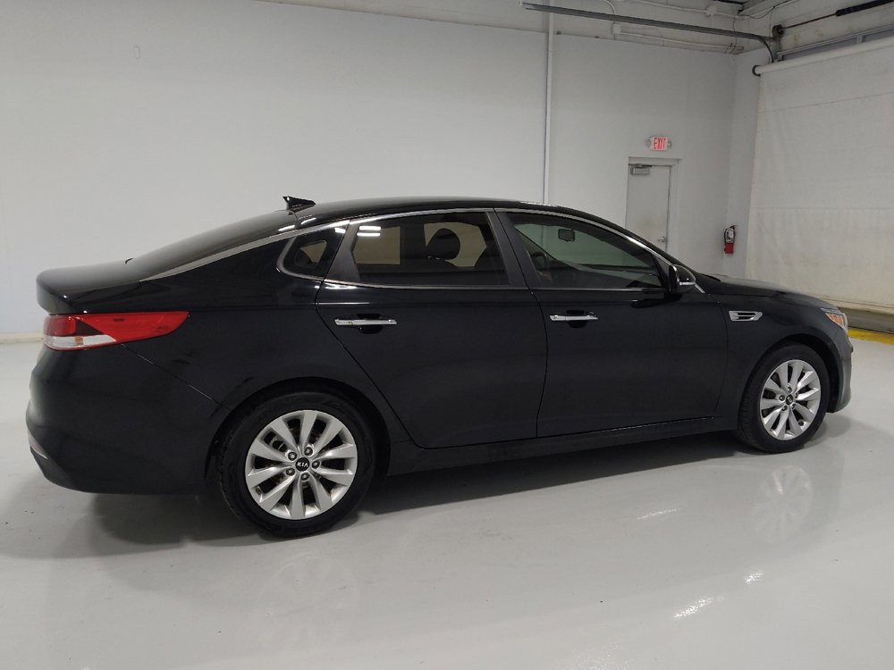Used 2018 Kia Optima LX w/ 17" Alloy Wheels Package image 10
