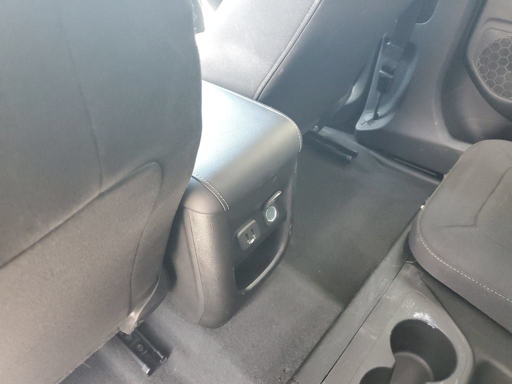 Used 2021 Chevrolet Colorado LT RWD image 12
