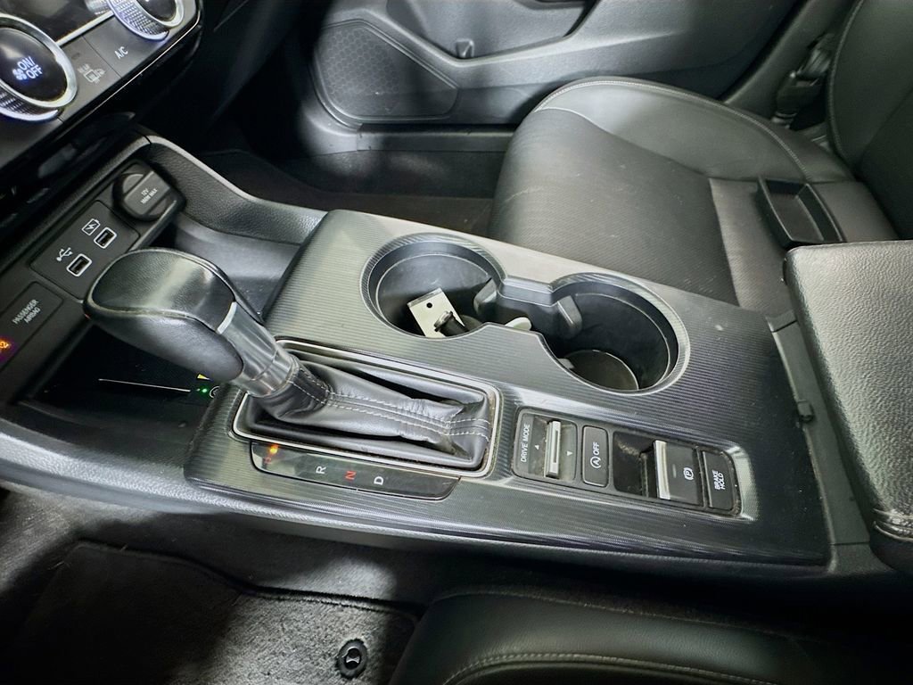 Used 2023 Honda Civic Touring image 18