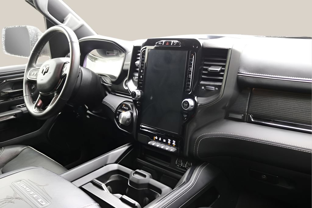 Used 2024 RAM 1500 Limited AWD/4WD image 22