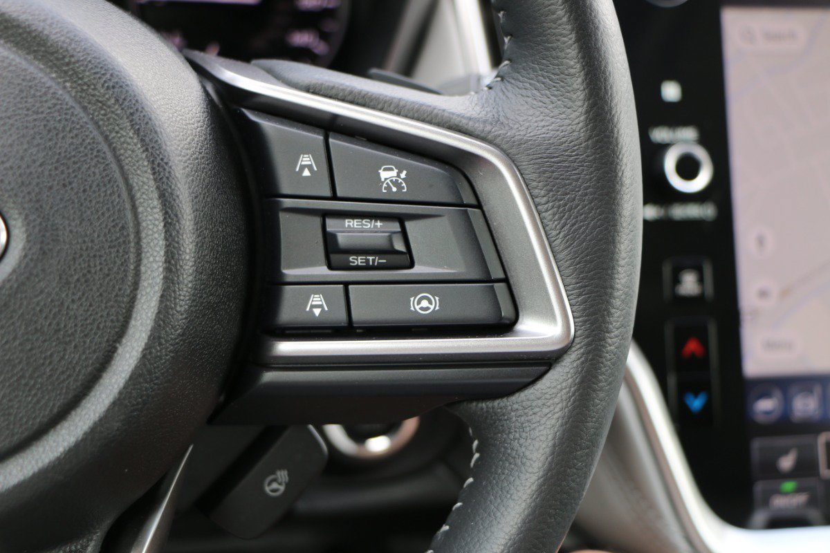 Used 2024 Subaru Outback Limited AWD/4WD image 22