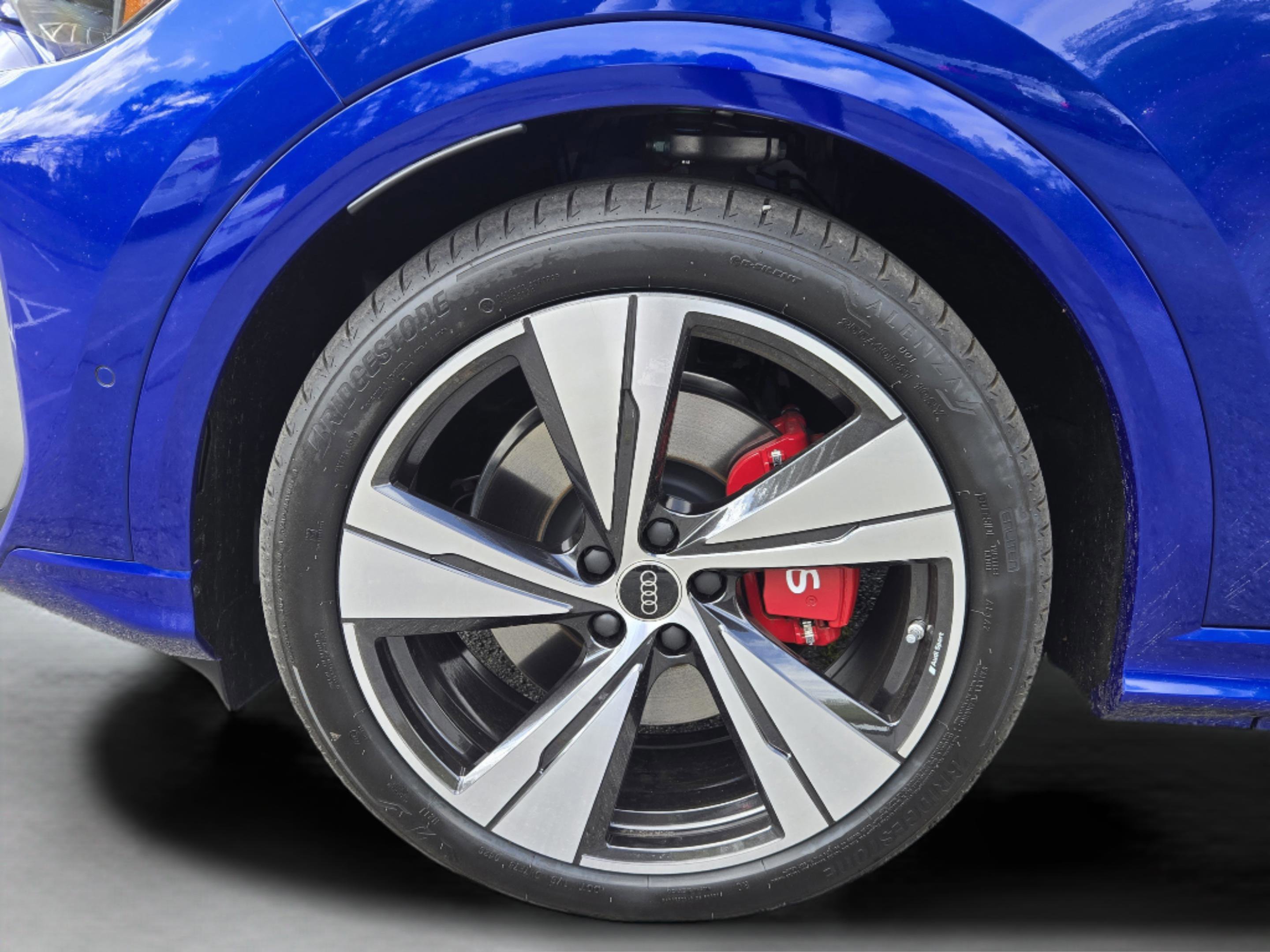 New 2026 Audi SQ5 Premium Plus AWD/4WD image 33