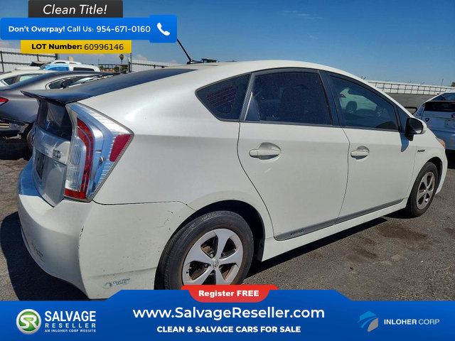 Used 2014 Toyota Prius Four FWD image 4